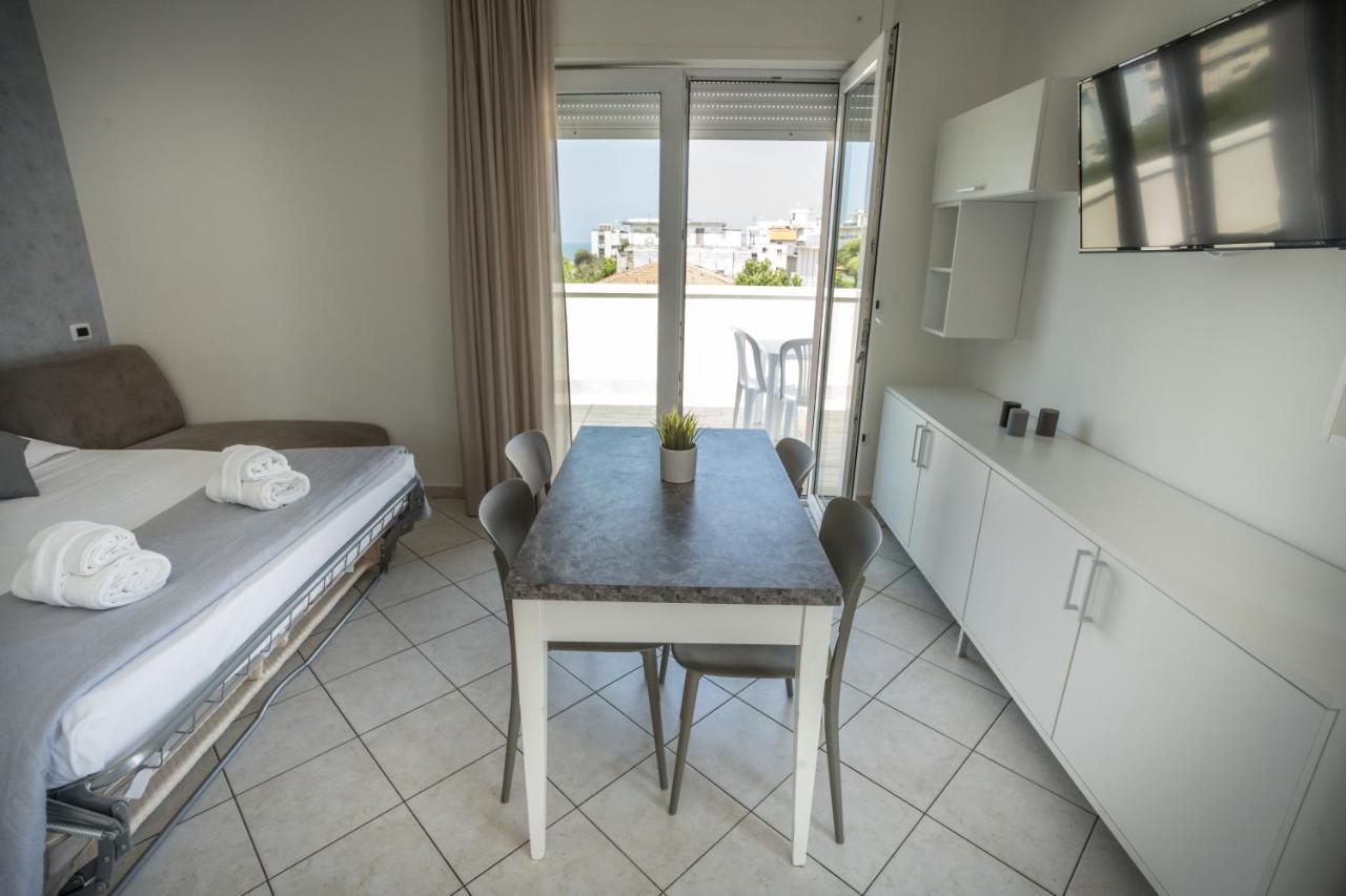 Rimini Bay Suites&Residence Exterior foto