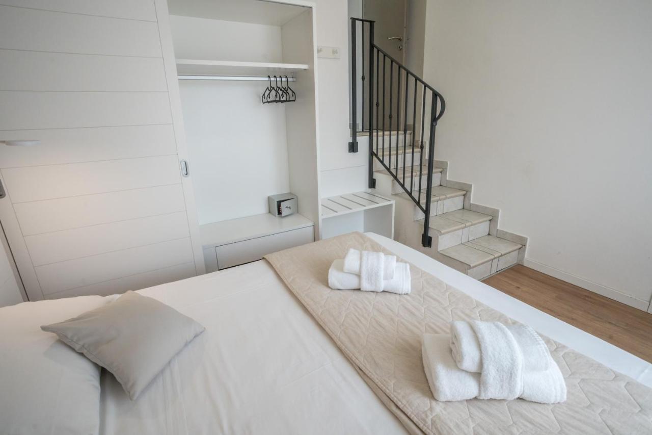 Rimini Bay Suites&Residence Exterior foto