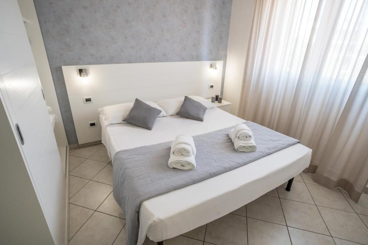 Rimini Bay Suites&Residence Exterior foto