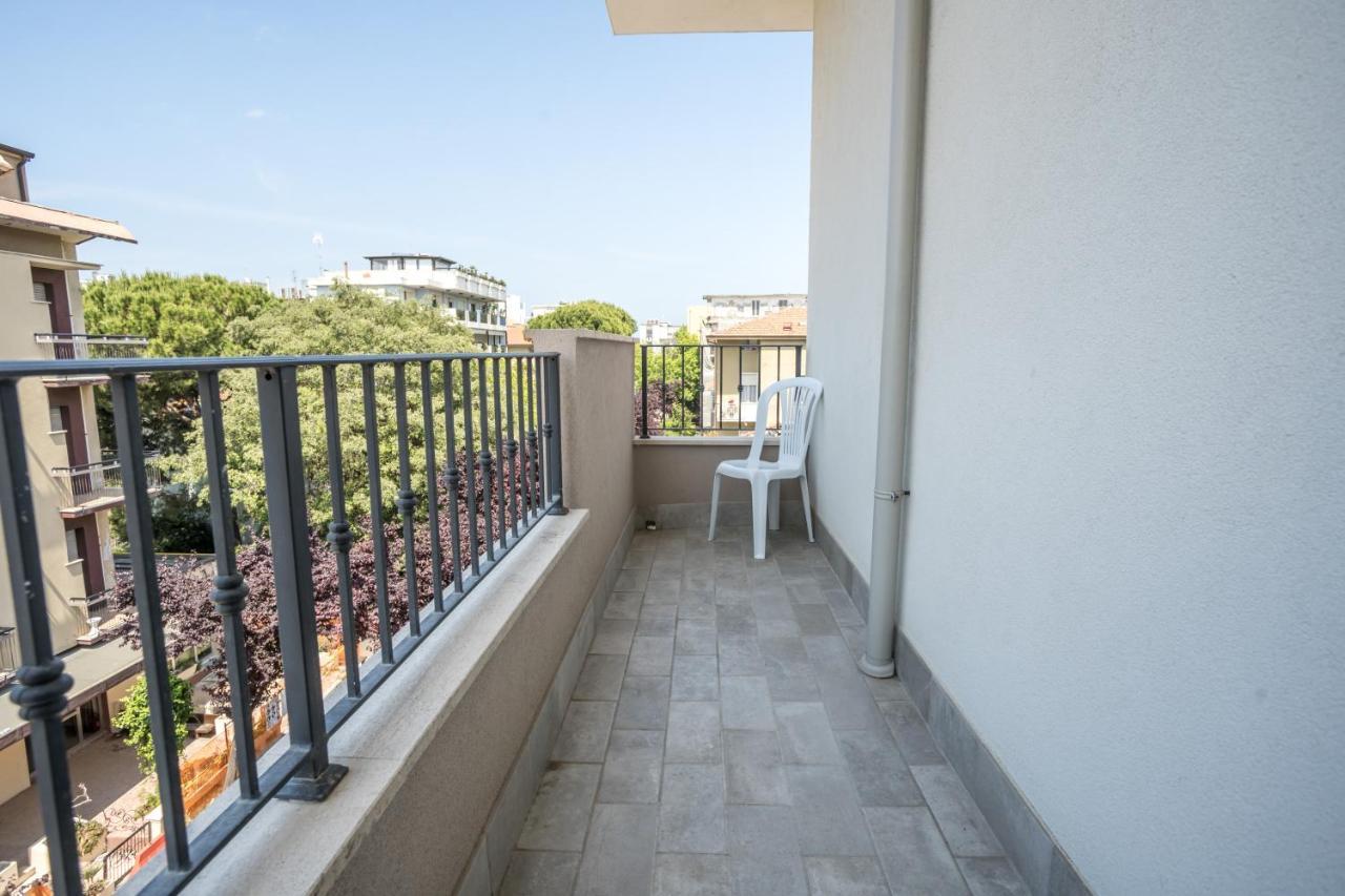 Rimini Bay Suites&Residence Exterior foto